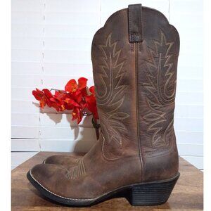 SOLD🟣🟣🟣🟣🟣🟣🟣🟣Women's  Leather Stich Ariat Pull On Cowboy Boots 7B